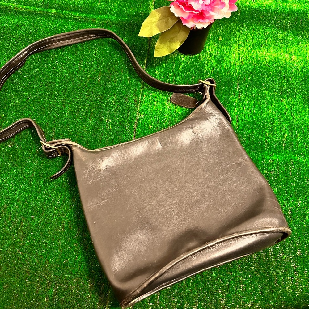 Vintage Coach hobo bag